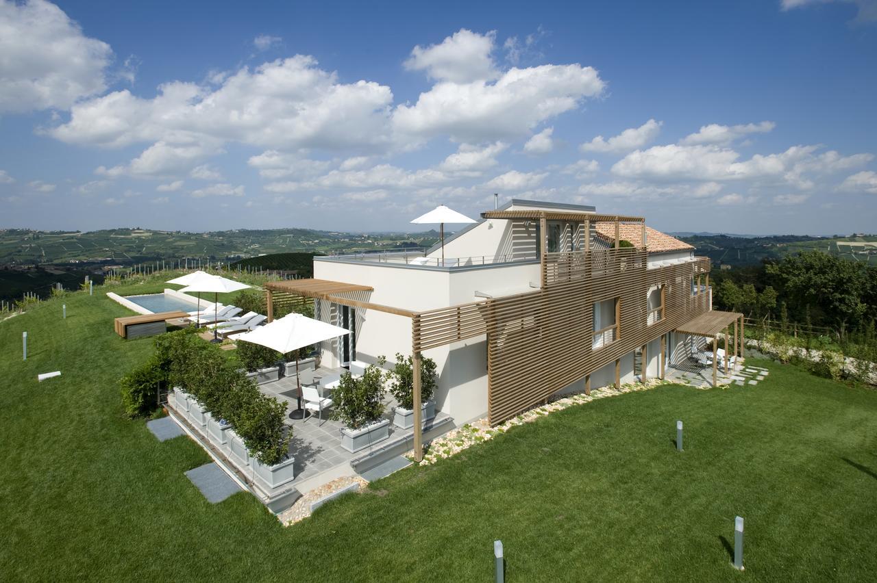Casa Nelle Vigne Lägenhet Castiglione Tinella Exteriör bild
