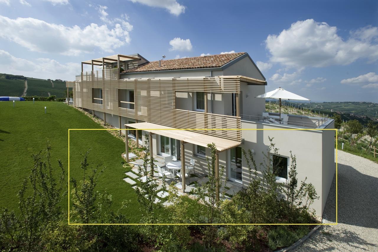 Casa Nelle Vigne Lägenhet Castiglione Tinella Exteriör bild